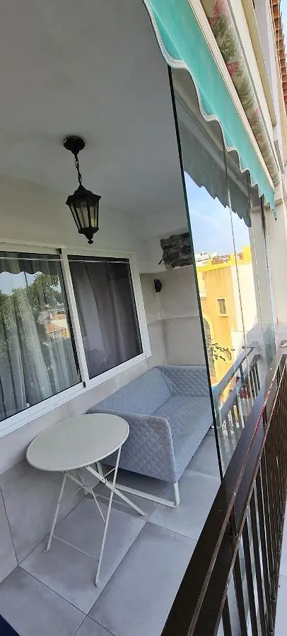 Selina Apartment Torremolinos 0*,