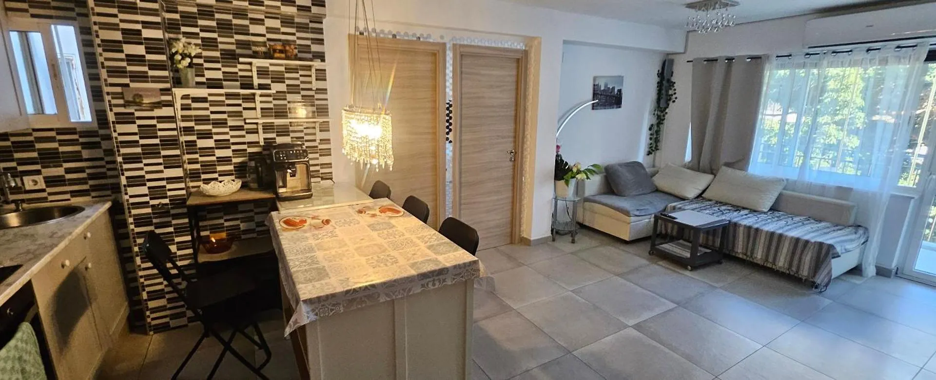 Selina Apartment Torremolinos 0*,